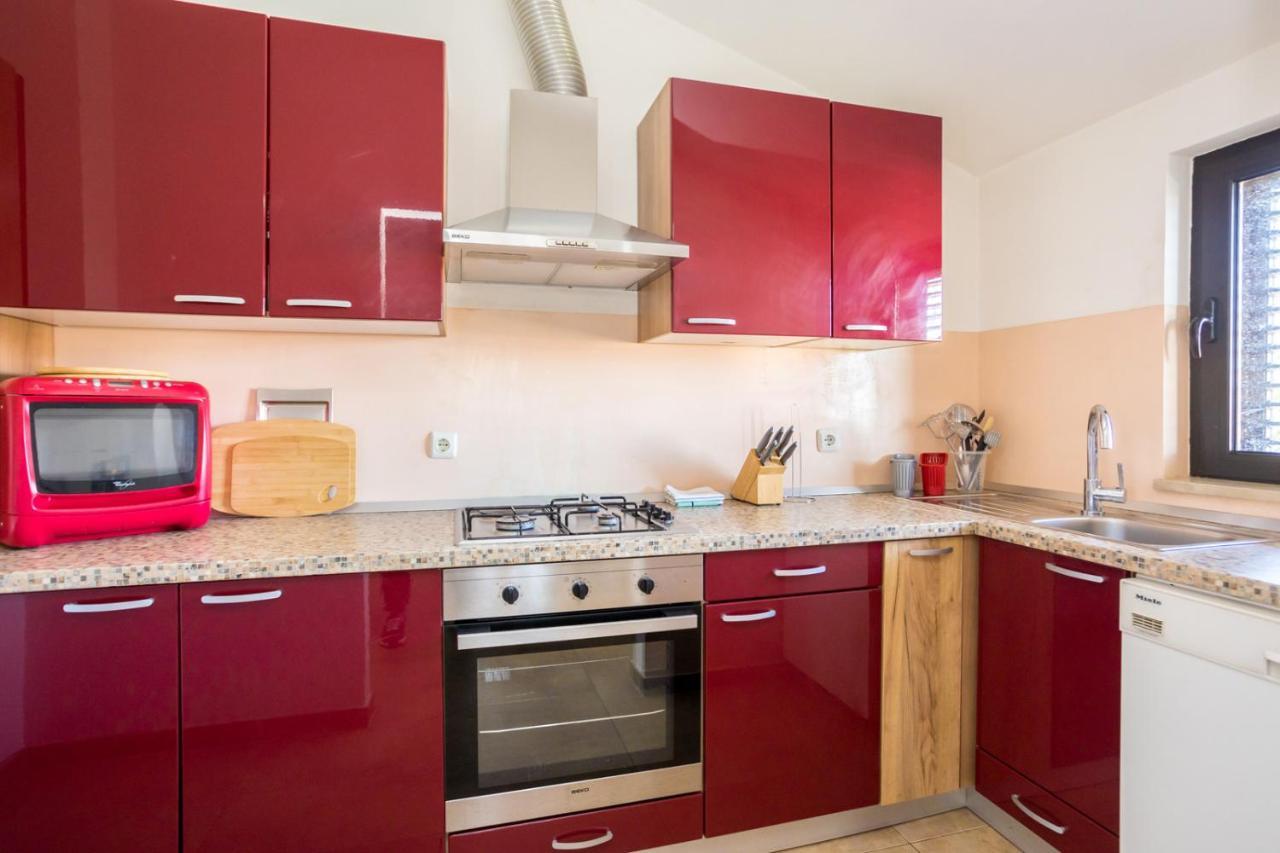 Apartmani Beba Omišalj المظهر الخارجي الصورة